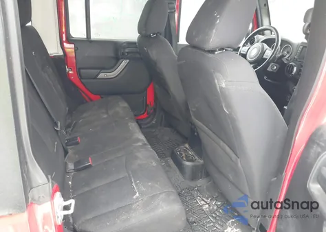 2015 Jeep Wrangler Unlimited Sport z USA, uszkodzony, nr VIN 1C4BJWDG4FL538028